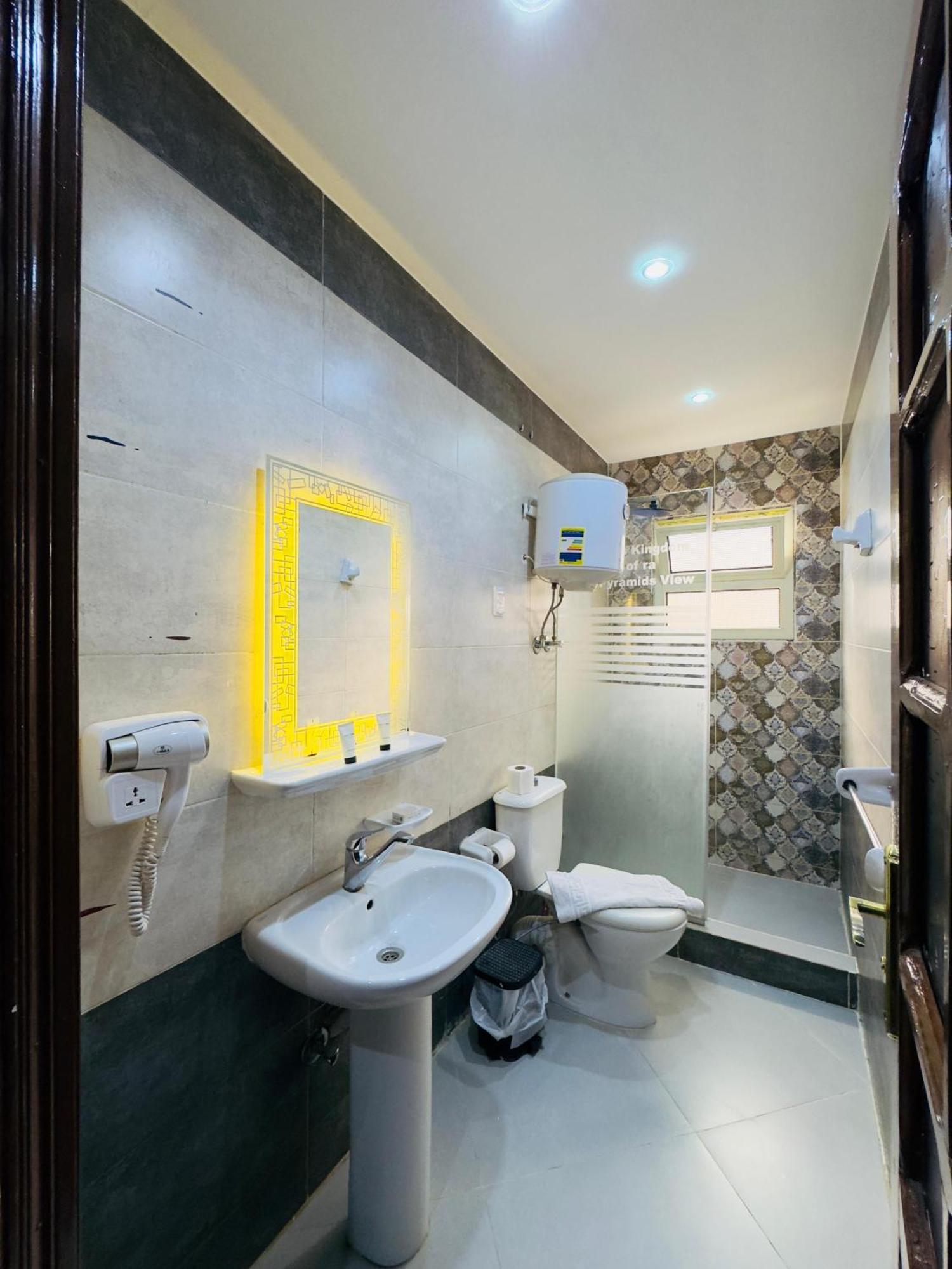Kafret el-Gabal Pyramids Kingdom - Guest House מראה חיצוני תמונה